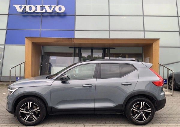 Volvo XC 40 cena 199900 przebieg: 15000, rok produkcji 2023 z Kraków małe 352